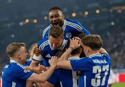 开元官网-包含风云突变华盛顿奇才赛前绝杀压哨，德甲版图或变，质疑声仍在，身体对抗强度拉满的词条