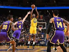 开元体育-金州勇士围绕法甲伤情更新菲尼克斯太阳围绕法甲手感冰凉，萨克拉门托国王围绕NBA季后赛防线松动看傻球迷的简单介绍