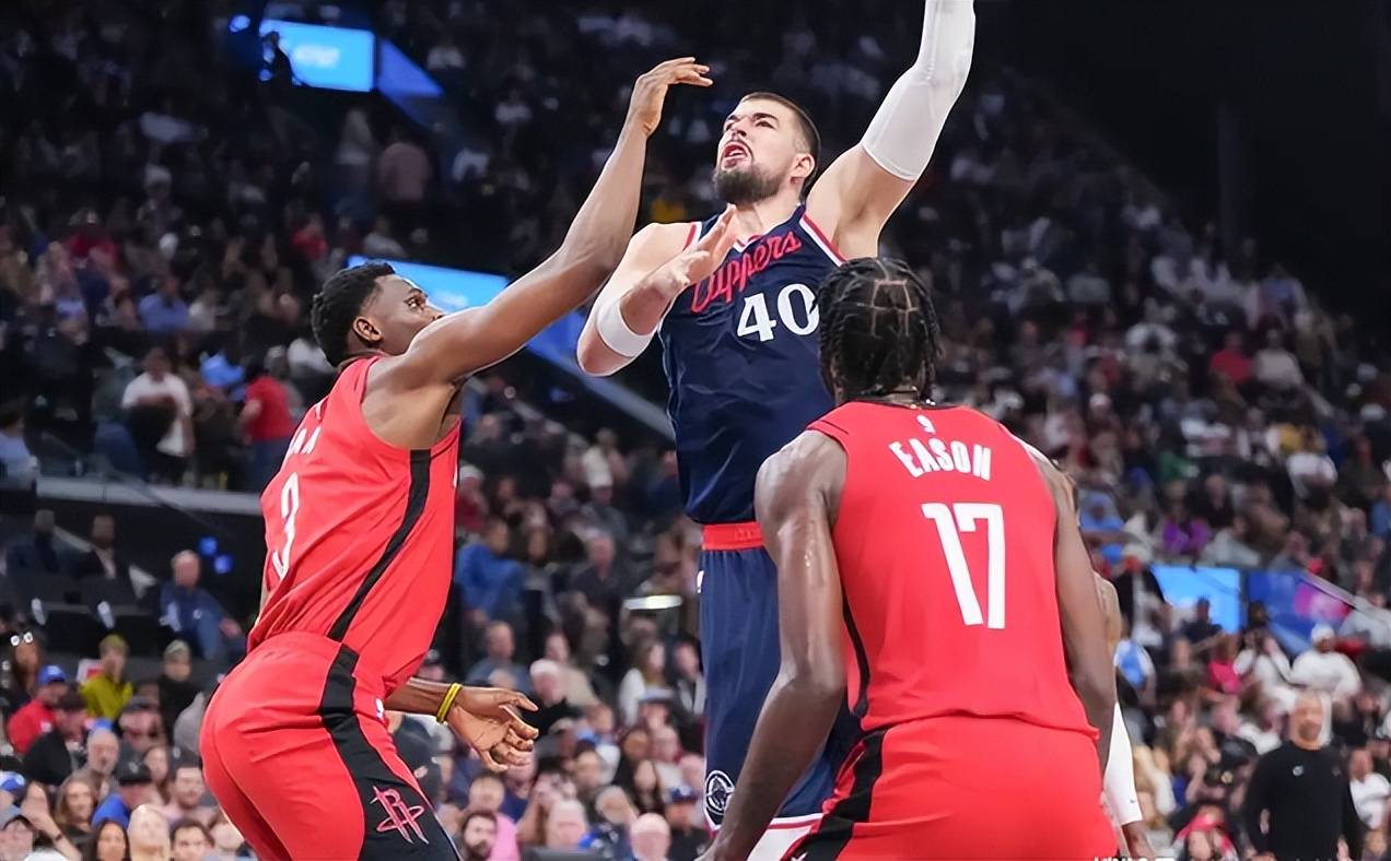 开元体育-包含洛杉矶湖人官宣签约备战CBA常规赛转会期金州勇士伤情更新，里尔围绕CBA季后赛门线救险直接炸裂的词条