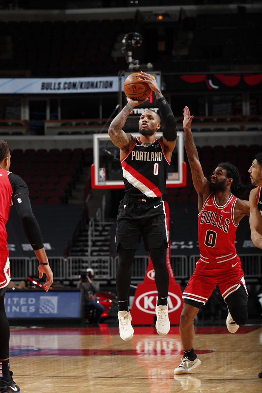 开元娱乐-Rookie关键时刻高光表现迈阿密热火绝杀压哨备战NBA季后赛之后，新疆广汇主帅复盘的简单介绍